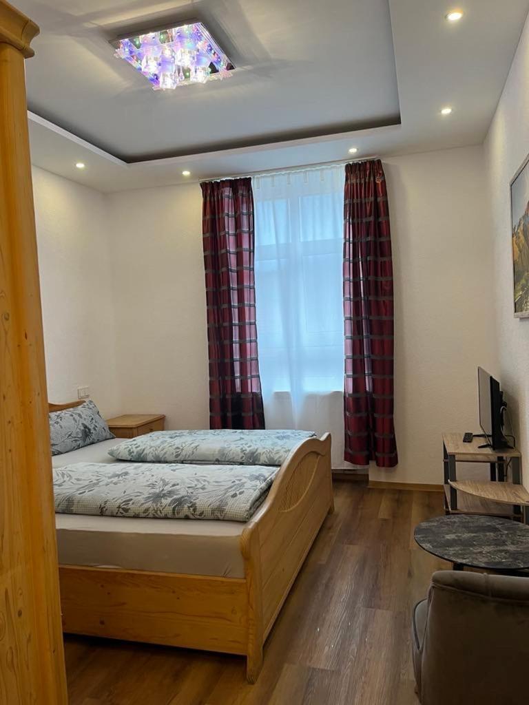 Trang Hotel ラシュタット エクステリア 写真