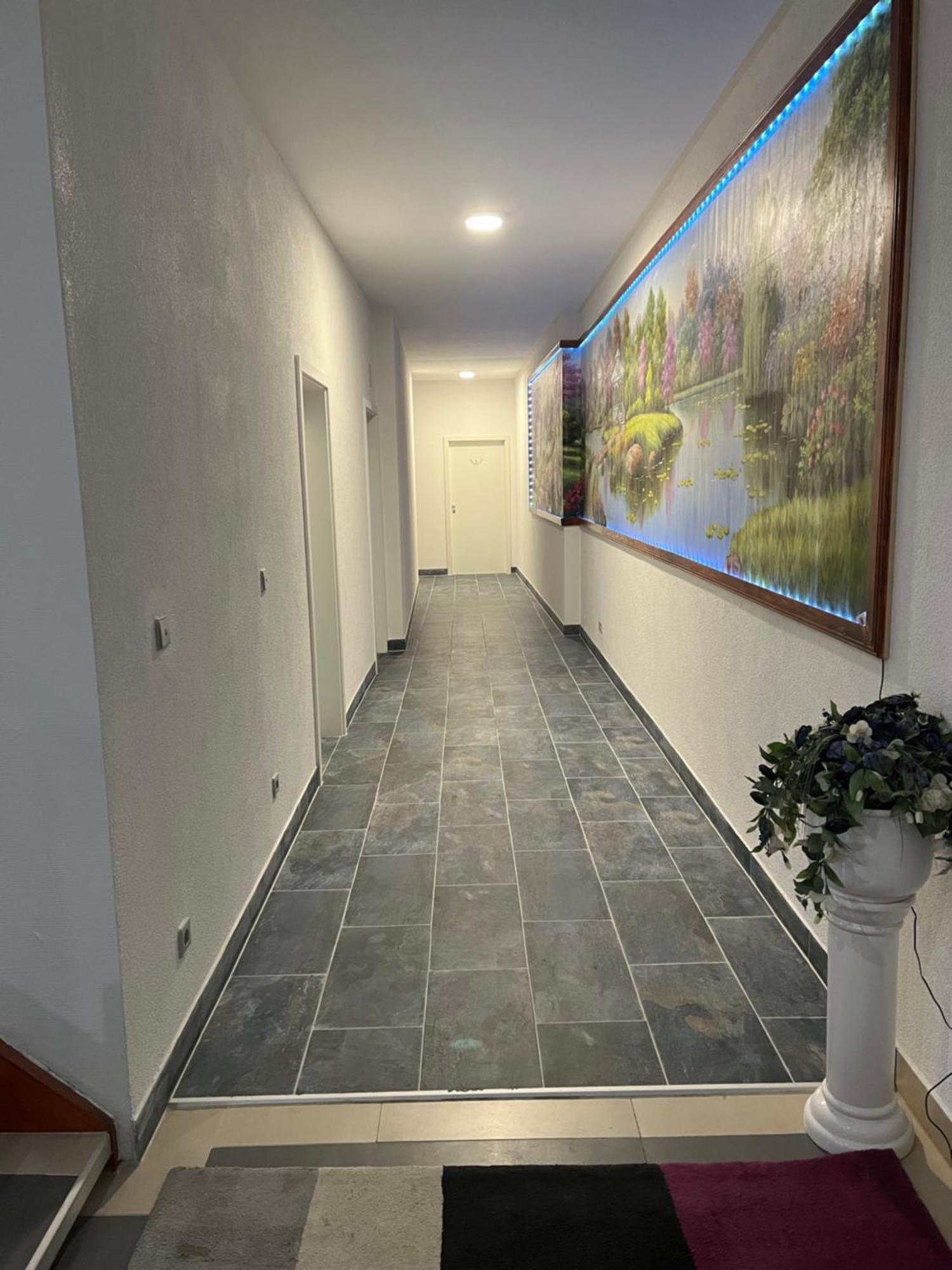 Trang Hotel ラシュタット エクステリア 写真